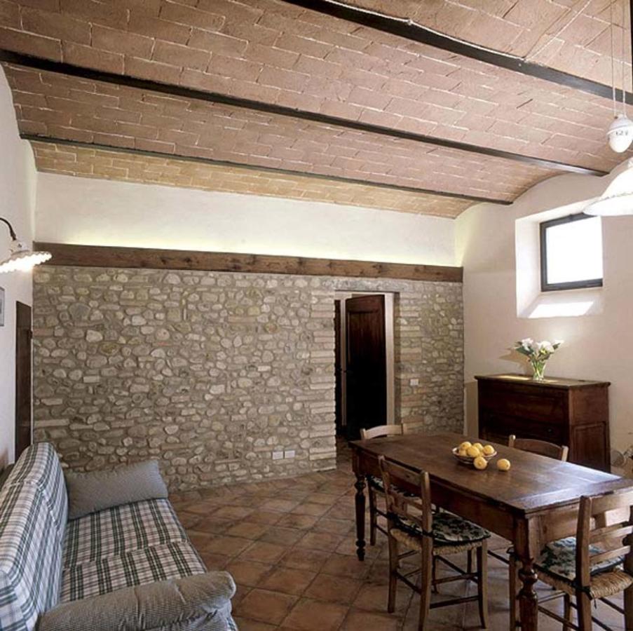 I Glicini Apartment Marcialla Exterior photo